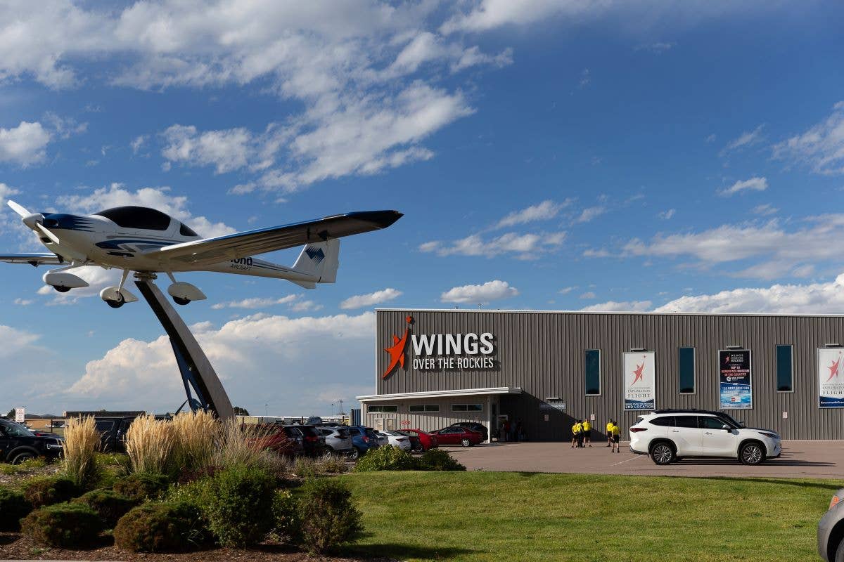 26 Colorado High School Students Awarded Flight Training Scholarships